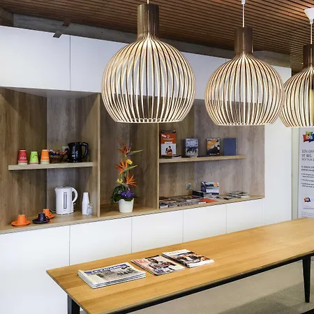 Ibis Styles Centre Historique Hotel 3*