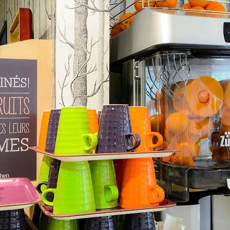 Ibis Styles Centre Historique Hotel 3*