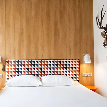 Ibis Styles Centre Historique 3* Caen