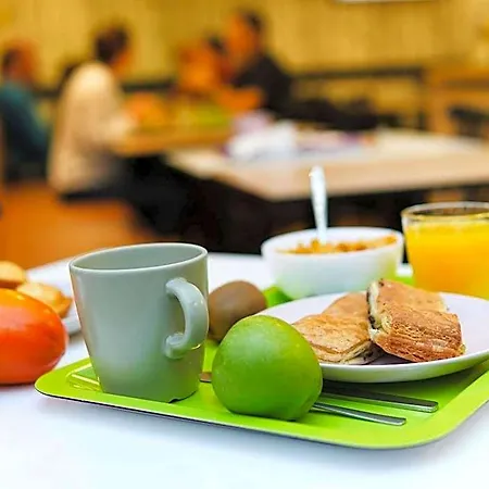 Hotel Ibis Styles Centre Historique 3*
