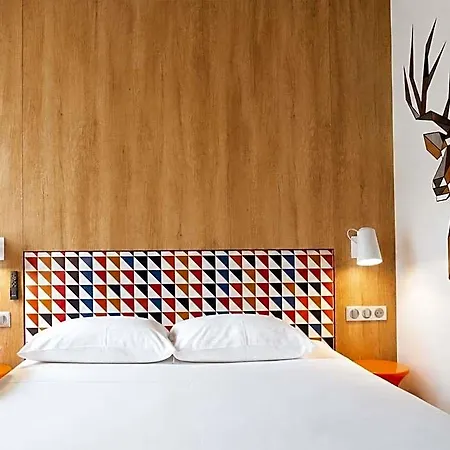 Ibis Styles Centre Historique 3*