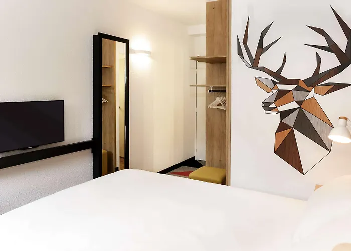 Ibis Styles Centre Paul Doumer Hotel 3*